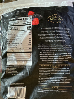 Reseña del consumidor - Seguridad alimentaria Smith's, Stockton Hill Road, Kingman, AZ, USA Private Selection (Smith's) Triple Berry Blend frozen... foto #2