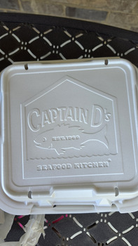 Avaliação do consumidor - Segurança alimentar Captain D's, Old National Highway, Atlanta, GA, USA On Thursday, September 17th, 2026, I visited Cap... foto #3
