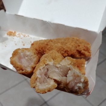 消费者食品安全报告 Popeyes Louisiana Kitchen, 3712 McFarland Blvd E, Tuscaloosa, AL 35405, USA OMM ? Popeyes Chicken se... 照片 #1