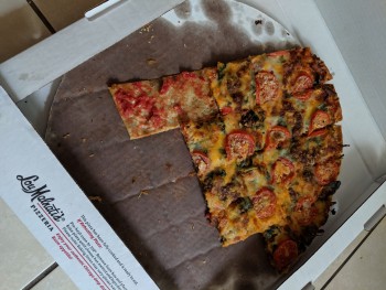 Consumer Review - Food Safety Lou Malnati's Pizzeria - Carry Out, 75th Street, Downers Grove, IL, USA Ordered the Lou's Favorite w... photo #2