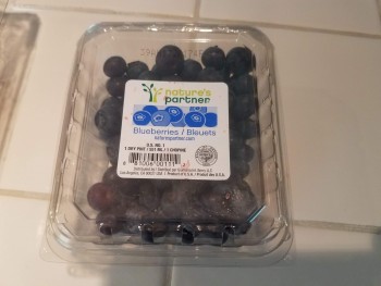 Consumer Review - Food Safety Trader Joe's, Orange Street, Redlands, CA, USA I ate some Driscoll's Organic Strawberries and some N... photo #2
