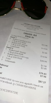 Consumer Review - Food Safety Crawfish House, 16th Avenue Southwest, Seattle, WA, USA I had ordered 1lb of Snow crab legs and 1lb... photo #1
