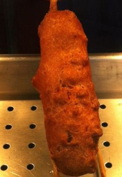 Consumer Review - Food Safety Iowa State Fairgrounds, East Grand Avenue, Des Moines, IA, USA I tried the Double Bacon Corndog at I... photo #1