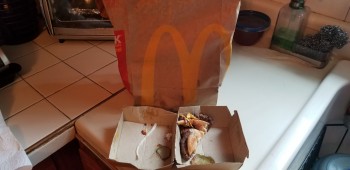 Consumer Review - Food Safety McDonald's, 7181 Cermak Rd, Berwyn, IL 60402, USA Ate a quarter pounder with cheese, I'm the only on... photo #1