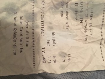 消费者评论 - 食品安全 Golden Corral Buffet & Grill, 2620 Elida Road, Lima, OH, USA I ate the food at 6:20pm I had steak ,... 照片 #2