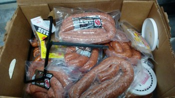 Informe de seguridad alimentaria del consumidor Walmart Supercenter, Lapalco Boulevard, Marrero, LA, USA The meat department is completely hazardous... foto #82