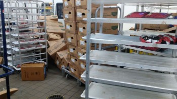 Informe de seguridad alimentaria del consumidor Walmart Supercenter, Lapalco Boulevard, Marrero, LA, USA The meat department is completely hazardous... foto #194