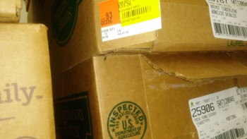 Informe de seguridad alimentaria del consumidor Walmart Supercenter, Lapalco Boulevard, Marrero, LA, USA The meat department is completely hazardous... foto #285