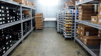 Informe de seguridad alimentaria del consumidor Walmart Supercenter, Lapalco Boulevard, Marrero, LA, USA The meat department is completely hazardous... foto #367