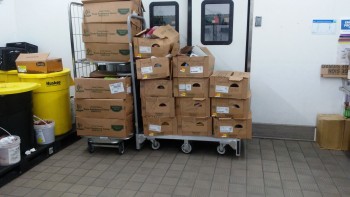 Informe de seguridad alimentaria del consumidor Walmart Supercenter, Lapalco Boulevard, Marrero, LA, USA The meat department is completely hazardous... foto #380