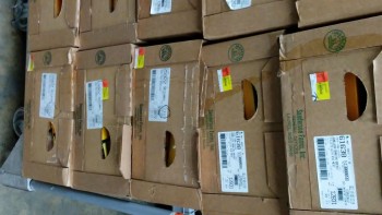 Informe de seguridad alimentaria del consumidor Walmart Supercenter, Lapalco Boulevard, Marrero, LA, USA The meat department is completely hazardous... foto #159