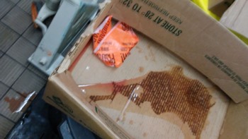 Informe de seguridad alimentaria del consumidor Walmart Supercenter, Lapalco Boulevard, Marrero, LA, USA The meat department is completely hazardous... foto #401