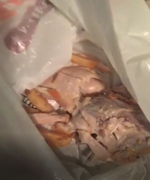 Consumer Review - Food Safety Popeyes Louisiana Kitchen, Highway 7, Markham, ON, Canada chicken it was pink and smelt old, The chi... photo #2