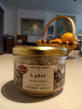 Consumer Review - Food Safety Super U et drive, Lavaur, France Probably a jar if pate 1 felt sick & had a headache about 2 hours a... photo #1