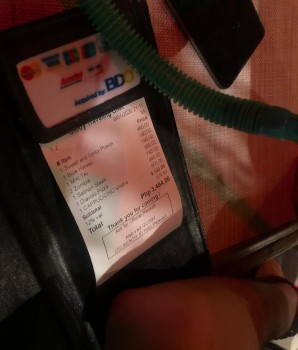 Consumer Review - Food Safety Globy Traveling Chef, White Beach Path, Malay, Aklan, Philippines Got a portion of prawns,  they loo... photo #2