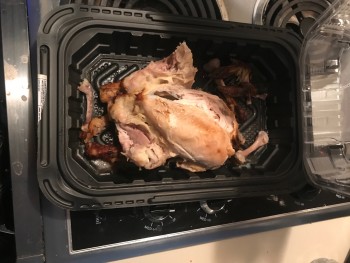 消费者评论 - 食品安全 Walmart Supercenter, 4252 U.S. 54, Osage Beach, MO 65065, United States Rotisserie chicken. It was s... 照片 #2