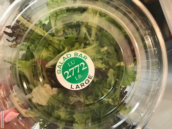 消费者评论 - 食品安全 Cosentino's Price Chopper, Northeast Mcquerry Road, Grain Valley, MO, USA Salad bar I had lettuce fr... 照片 #1
