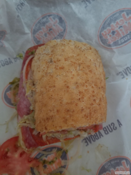 Reseña del consumidor - Seguridad alimentaria Jersey Mike's Subs, Richmond Highway, Alexandria, VA, USA I had the Italian sub sandwich last night... foto #2