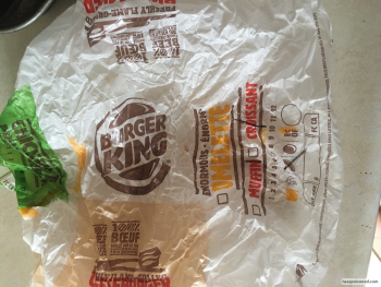 Reseña del consumidor - Seguridad alimentaria Burger King, 3000 Jefferson Drive, Brockville, ON, Canada The sausage croissant breakfast sandwiches... foto #3