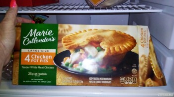 Consumer Review - Food Safety Marie Callender's, FoodMaxx, Watt Avenue, North Highlands, CA, USA Marie callender chicken pot pie T... photo #2