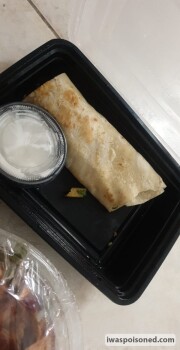 Verbraucherbewertung – Lebensmittelsicherheit Zaytinya Restaurant - Abu Dhabi - United Arab Emirates Eating delivery Food was delivered last night... Foto #3