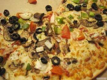 Consumer Review - Food Safety Little Caesars Pizza, Hillside Avenue, Victoria, BC, Canada On May 3rd, 2020, I ordered a medium veg... photo #5