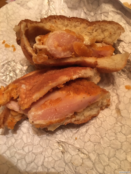 消费者评论 - 食品安全 Wendy's, West Oregon Avenue, Philadelphia, PA, USA Raw meat sandwich not cooked Just me.  照片 #2