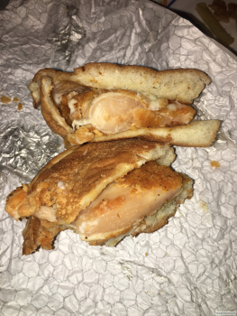 消费者评论 - 食品安全 Wendy's, West Oregon Avenue, Philadelphia, PA, USA Raw meat sandwich not cooked Just me.  照片 #3