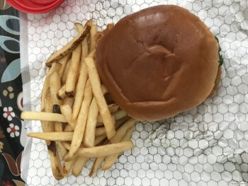 Consumer Review - Food Safety Wendy's, Boulevard d'Anjou, Châteauguay, QC, Canada I have been isolating since February as I am imm... photo #2