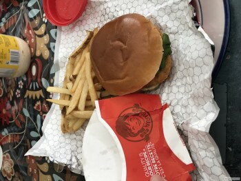 Consumer Review - Food Safety Wendy's, Boulevard d'Anjou, Châteauguay, QC, Canada I have been isolating since February as I am imm... photo #4