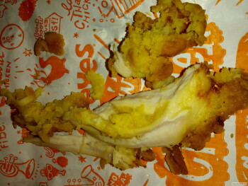 Consumer Review - Food Safety Popeyes Louisiana Kitchen, Antoine Drive, Houston, TX, USA Went @ 11:19 ordered classic chicken comb... photo #2