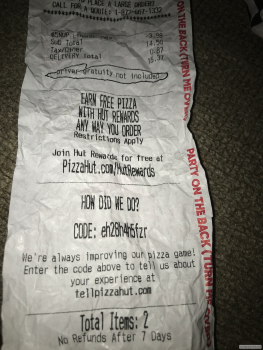 Consumer Review - Food Safety Pizza Hut, 4230 Lawrenceville Hwy, Lilburn, GA, USA Not sure I ordered chicken Alfredo & a giant cho... photo #1