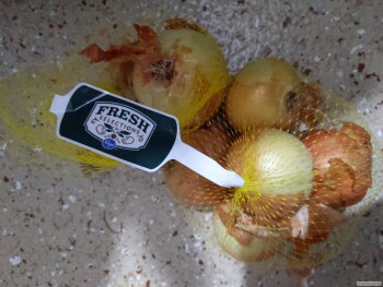 Consumer Review - Food Safety Ralphs, Avenida Encinas, Carlsbad, CA, USA White sweet onions from there. 3 family members were sick... photo #2