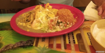 Consumer Review - Food Safety Red Robin Gourmet Burgers and Brews, West McDowell Road, Avondale, AZ, USA I ordered mad lovers burg... photo #2