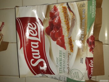 Consumer Review - Food Safety Sara Lee Classic Strawberry Cheesecake, Food 4 Less, Highland Avenue, Highland, CA 92346, USA Mice d... photo #2
