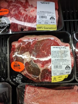 Consumer Review - Food Safety Albertsons, 7151 West Craig Road, Las Vegas, NV, USA Purchase sirloin steak from there on September... photo #2