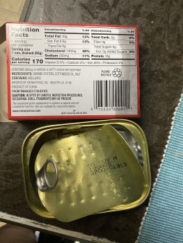 Consumer Review - Food Safety Food 4 Less, 2341 E Ave S, Palmdale, CA 93550, USA Eating oysters out of a can I got up and I eat so... photo #5