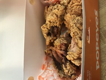 Verbraucherbewertung – Lebensmittelsicherheit Popeyes Louisiana Kitchen, North 9th Street, Stroudsburg, PA, USA I bought the sweet heat chicken wi... Foto #2
