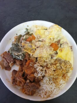 مراجعة المستهلك - سلامة الغذاء Vaalpark Spar, President Swart Road, Vaalpark, Sasolburg, South Africa Bought 3 Sunday lunch from th... صورة فوتوغرافية #2