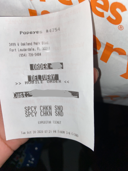 Avis du consommateur - Sécurité alimentaire Spicy chicken sandwich, Popeyes Louisiana Kitchen, 3499 West Oakland Park Boulevard, Lauderdale Lake... photo #4