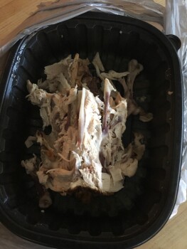 Avaliação do consumidor - Segurança alimentar Walmart Supercenter, North Lhs Drive, Lumberton, TX, USA I picked up a Traditional Rotisserie Chicke... foto #1
