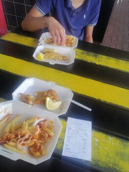 Consumer Review - Food Safety Frankie Fat Cake, Ontdekkers Road, Horizon View, Roodepoort, South Africa My son and his friend boug... photo #3