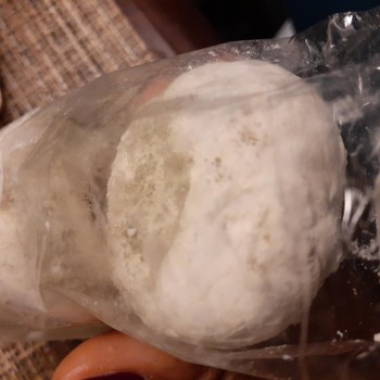 Consumer Review - Food Safety Dollar Tree, West Airport Freeway, Irving, TX, USA I purchased a box of Mrs. Freshley's mini powdere... photo #1