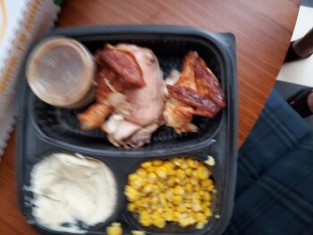 消费者评论 - 食品安全 Boston Market, Baum Boulevard, Pittsburgh, PA, USA chicken When got chicken dinner  two got sick in... 照片 #2