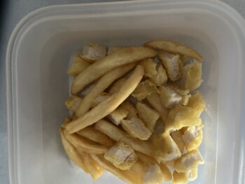 Consumer Review - Food Safety Burger King, Chemin de la Cavée, Mondeville, France Nuggets ou coca c’est ce qui a en commun entre l... photo #2