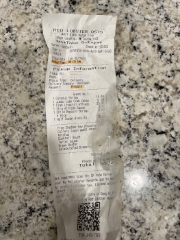 Consumer Review - Food Safety Red Lobster, East Black Horse Pike, Mays Landing, NJ, USA Last night on Tuesday February 9,2021 me a... photo #2