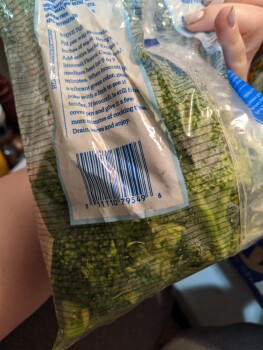 Consumer Review - Food Safety Washed and ready broccoli, Kroger, Alexis Road, Toledo, OH, USA I ripped up some raw broccoli to eat... photo #2