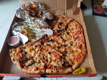 مراجعة المستهلك - سلامة الغذاء Papa John's Pizza, Bohemia Road, Hastings, Saint Leonards-on-sea, UK Order wings and pizza. Within 2... صورة فوتوغرافية #2