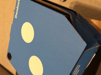 消费者评论 - 食品安全 Domino's Pizza - London - Balham, Balham High Road, London, UK Ordered Two for Tuesday - the pizzas... 照片 #3