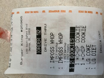 Avis du consommateur - Sécurité alimentaire Burger King, 1282 S Dupont Blvd, Smyrna, DE 19977, USA Within 1-2 weeks apart., Impossible Burger. ... photo #2